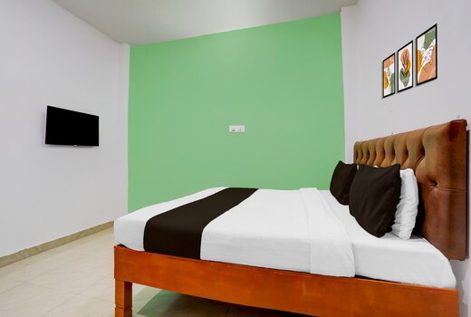 Hotel O Shiva Grand