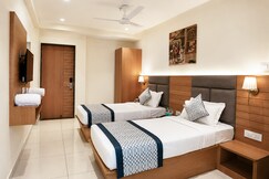 Royal Regal- Rooms and Suites, Gwalior