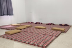 Balaji guest house, Akkalkot