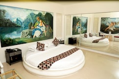 KUTTIES RESIDENCY, Pathanamthitta