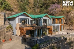 StayVista at Thelma Cottage, Solan