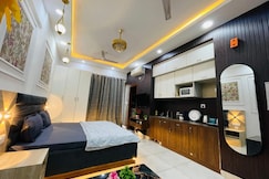 Cozy Studio in Noida High Rise View, Noida