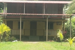 Chavan Holiday Resort, Malvan