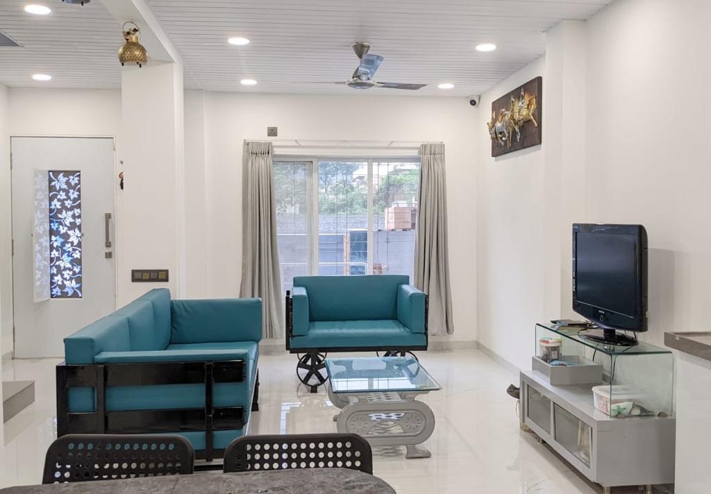 MANSI VILLA 4bhk Hill view villa - Tap to explore photos