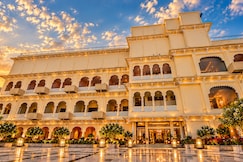 juSTa Luxe Monsoon Palace, Udaipur