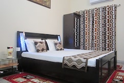 Sai Homestay | Rooms & Caretaker, Varanasi