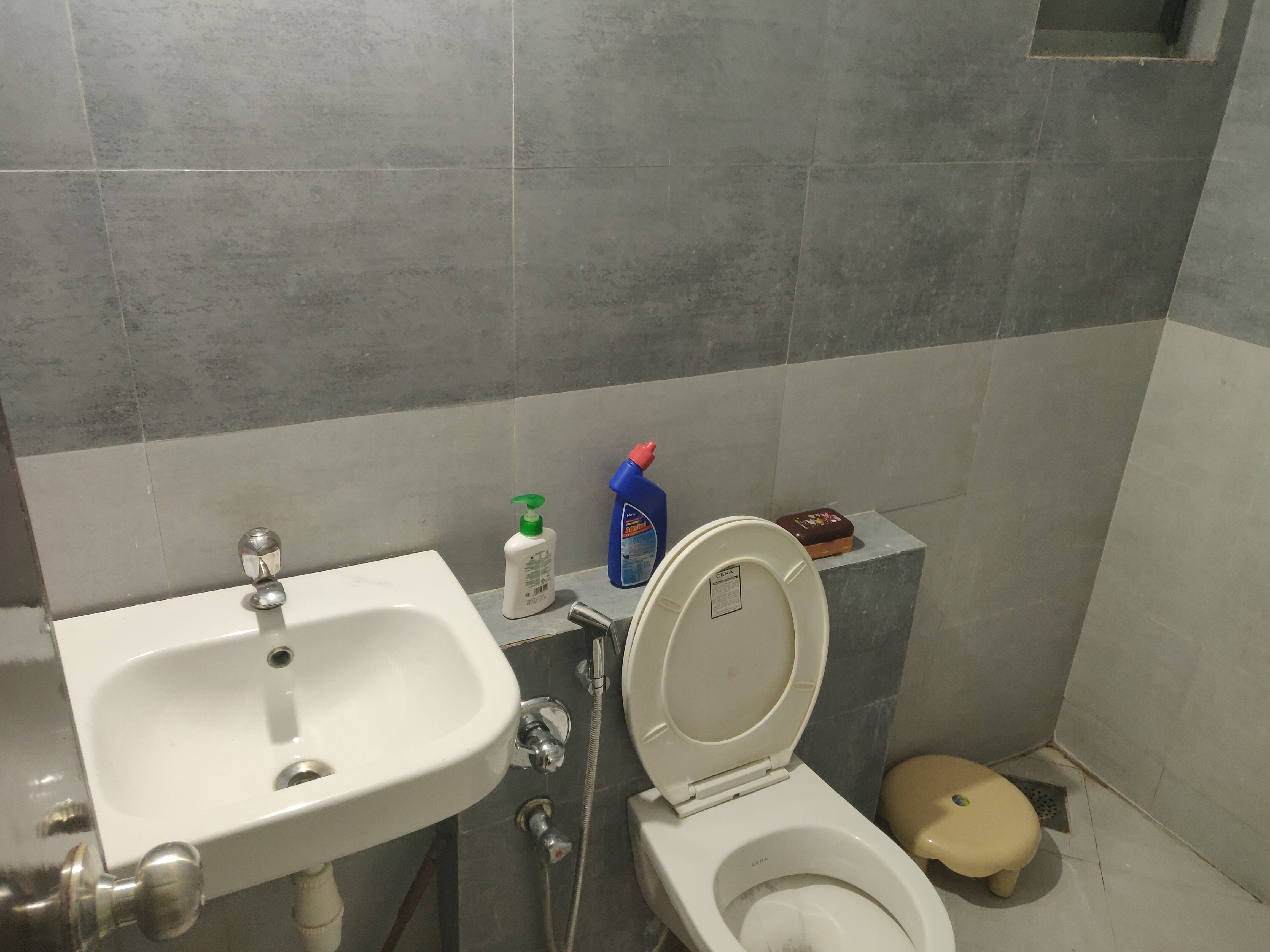 Aapjee Home Stay Ashoka - Tap to explore photos
