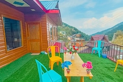 Forest Heaven A 3BR homestay by Homeyhuts, Chamba Himachal