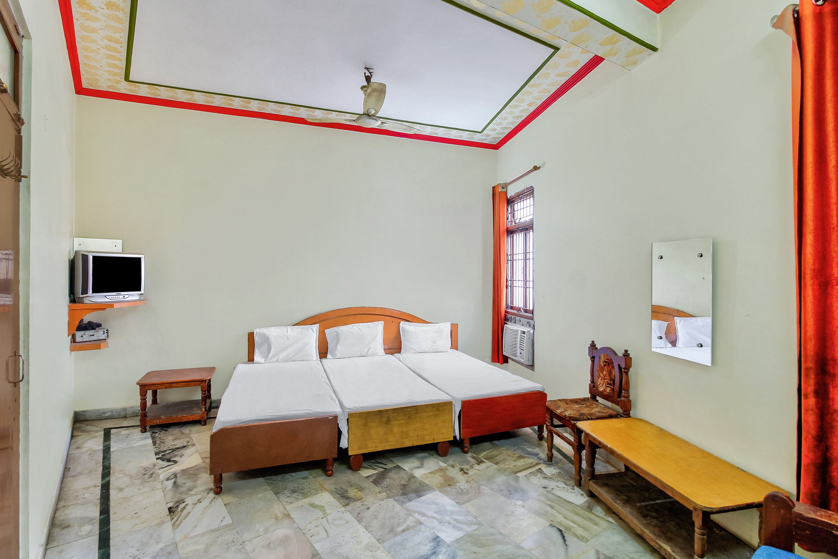 SPOT ON Hotel Sitaram Palace - Tap to explore photos
