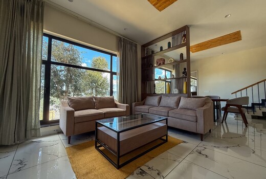 Modern 3 bedroom Duplex Villa