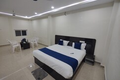 Collection O Mannair Riverview Formerly Krishna Grand, Karimnagar