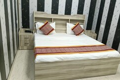 Mansa Hotel and Lawn, Lucknow