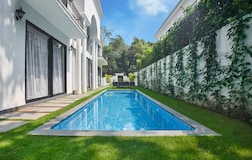 Swimming Pool 1