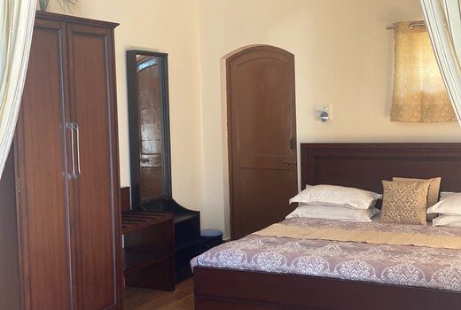 Whispering Woods Studio Apartment Kasauli