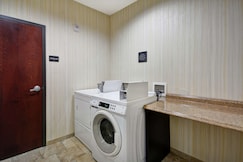 Hampton Inn & Suites by Hilton San Antonio/Northeast I-35, Bexar