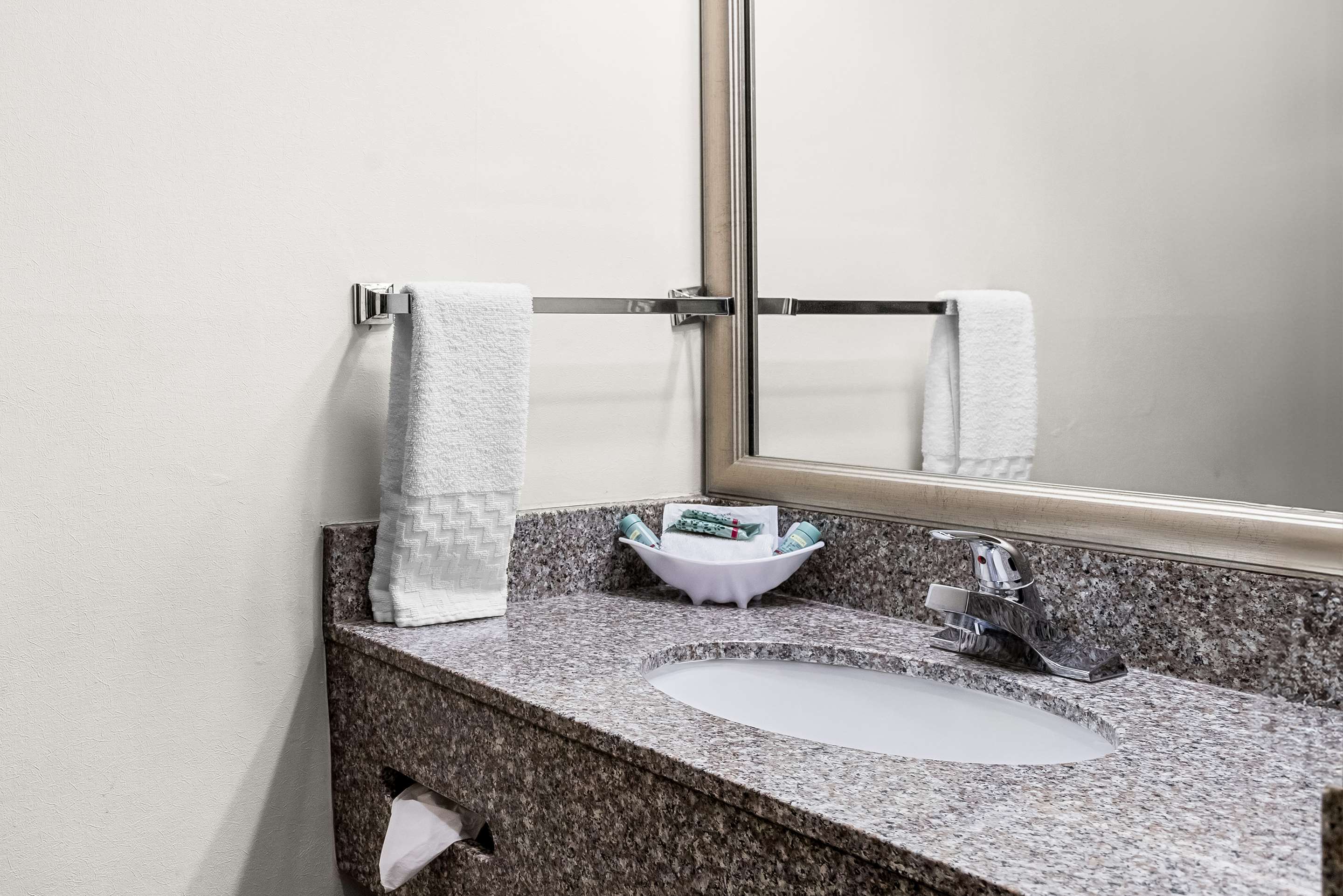 Best Western Socorro Hotel & Suites - Tap to explore photos