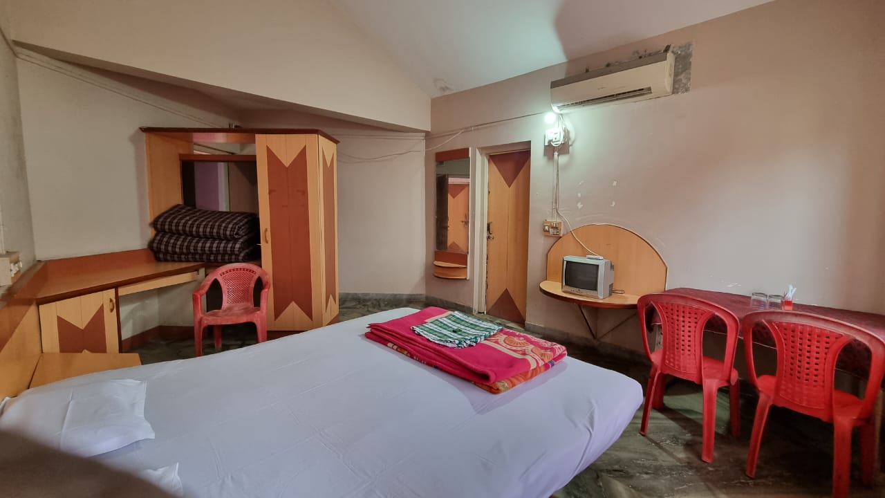 Hotel New Tarang 5