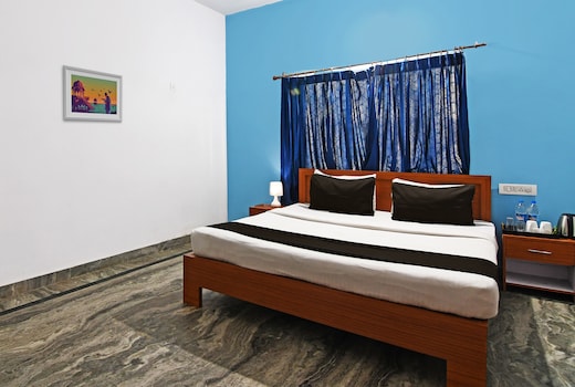 Hotel O Home Elite Stay Near Shri Shri Shiridi Sai Mandir