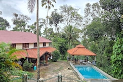 Nature's Pilgrim Homestay | Rooms & Pool, Mudigere