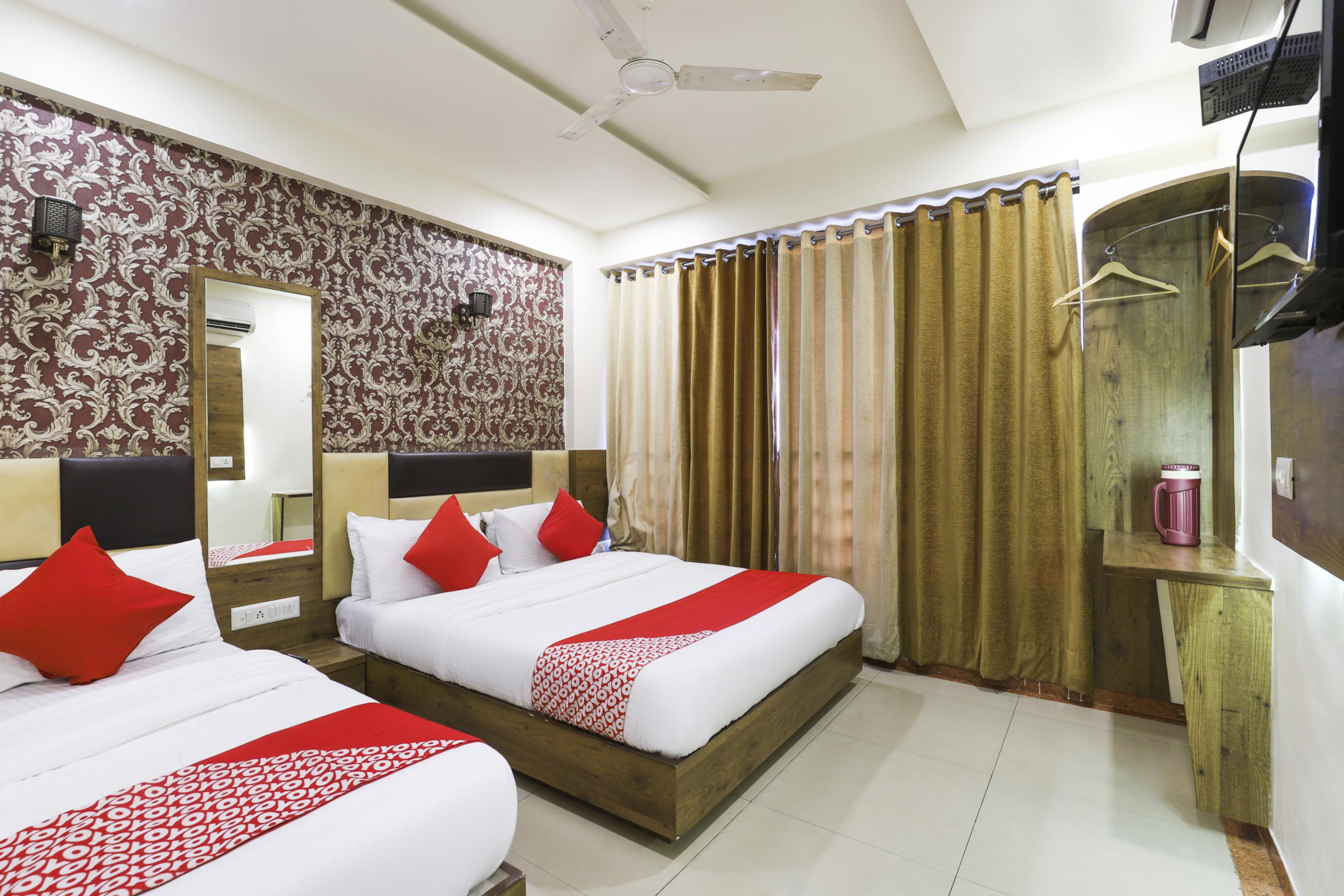 Flagship 82043 Nimalan Residency - Tap to explore photos