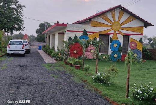 Madhav Hill View Homestay