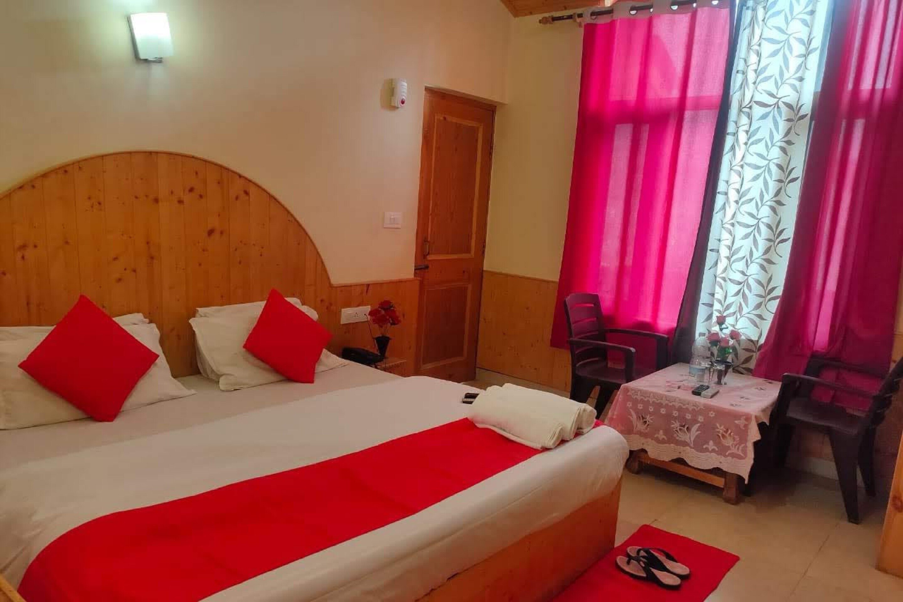 Hotel O Cochin Villa - Tap to explore photos