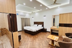 Gulmohar Hotel, Gorakhpur