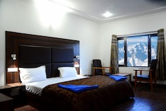 Hotel Galaxy, Kargil