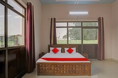Hotel O Mb Garden & Resorts, Mampur Bana