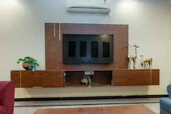 Cresent Service Apartments - 3bhk Gachibowli, Hyderabad