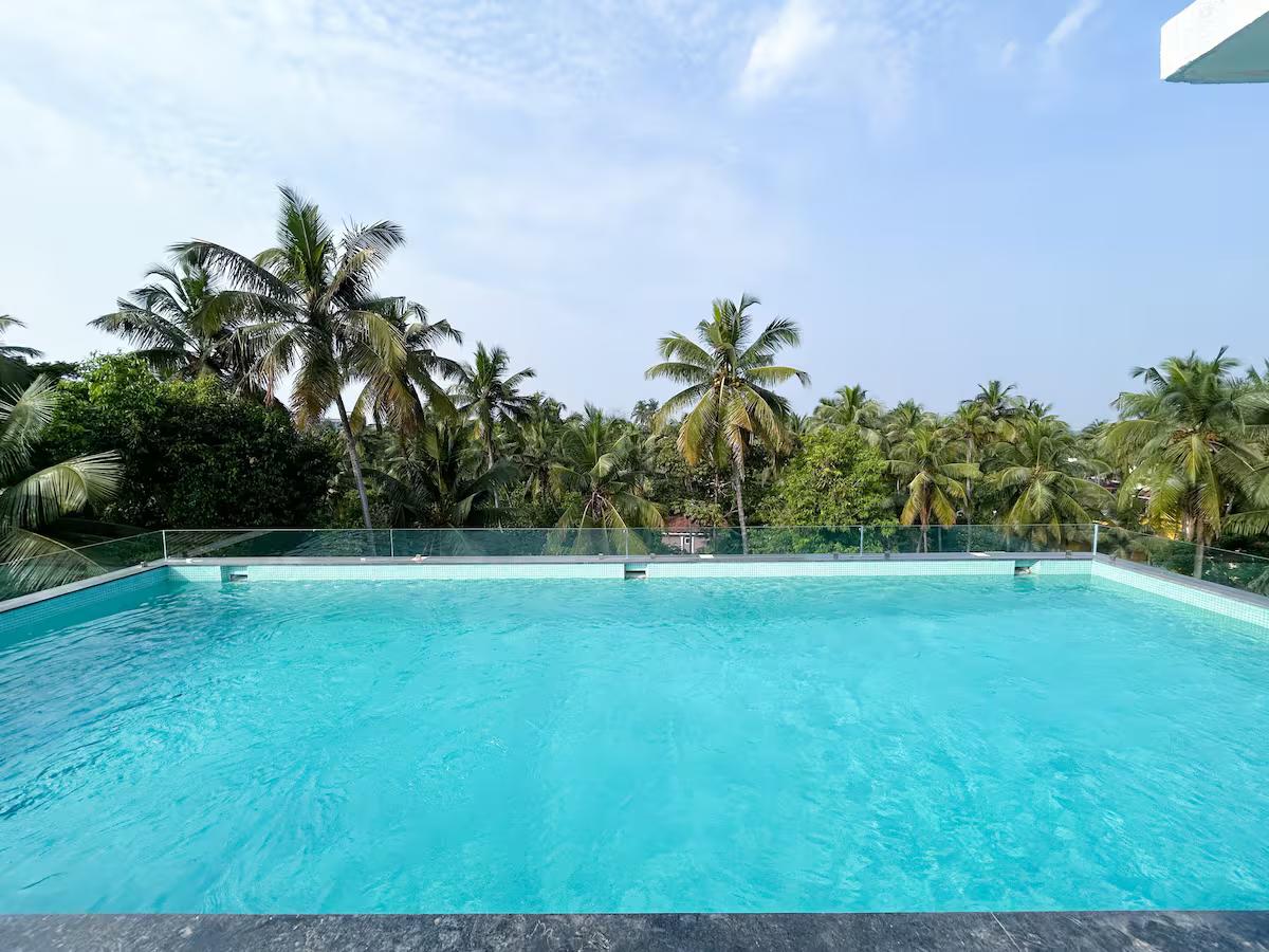 Alegria by Coral stays 1bhk 1km to Calangute beach - Tap to explore photos