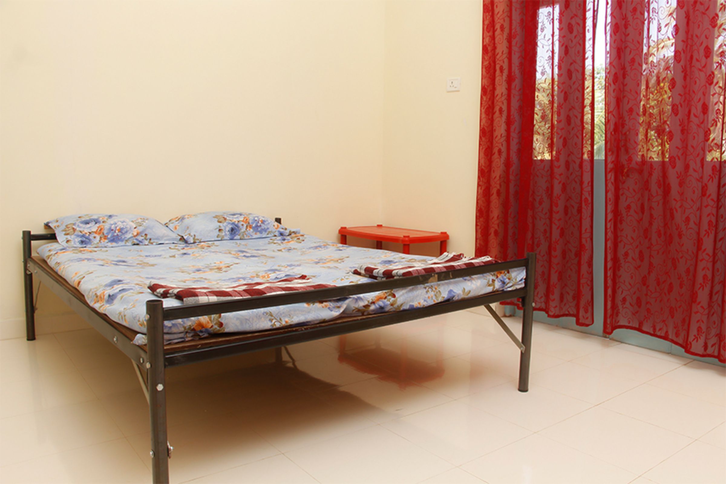 Eagle Nest Homestay - Tap to explore photos