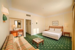 NH Caltagirone Villa San Mauro, Catania