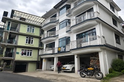 The Cedar Bliss 3bhk flat with Beautifull view, Shimla