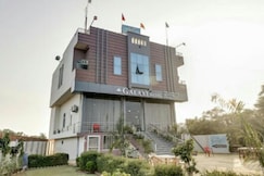 Galaxy Hotel, Dausa
