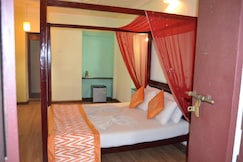 Lodge Yogiraj, Krishnanagar