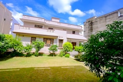 Indira Home Stay Shivangan, Varanasi