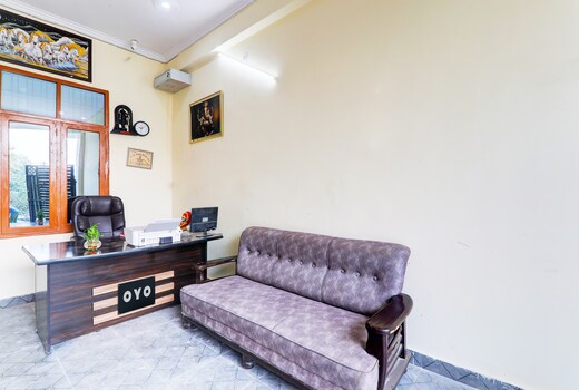 Hotel O 83143 Shyam Palace