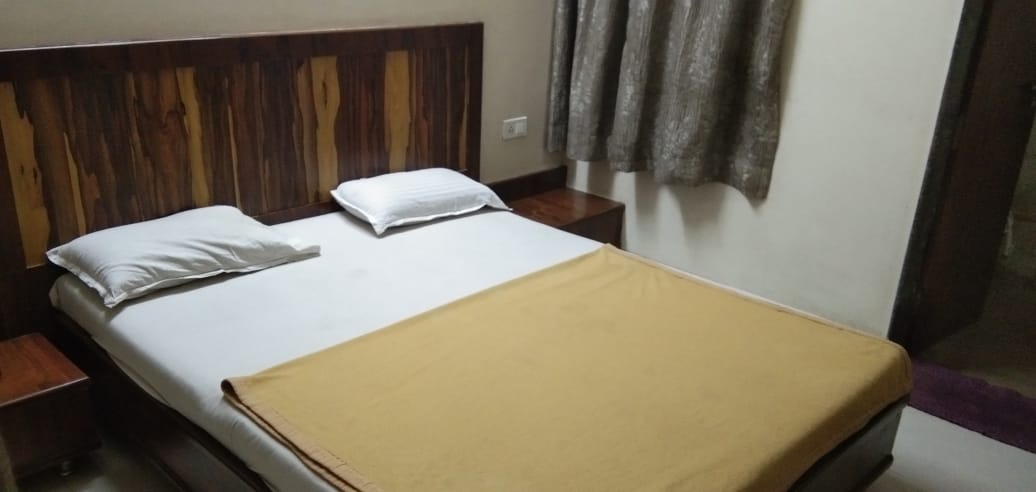 Hotel Sai Sunder - Tap to explore photos
