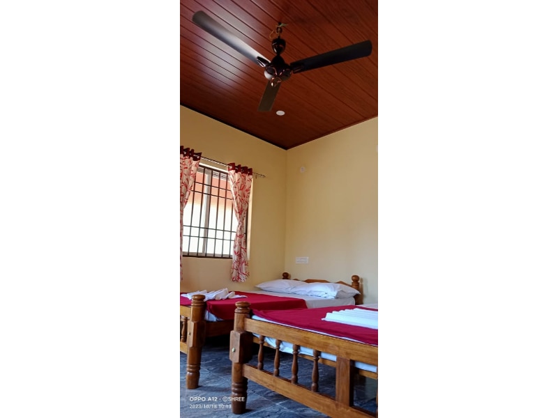 Coastal Guest House - Tap to explore photos