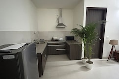 The Trenzy home : Skyline, Gurgaon