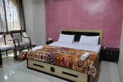 Hotel Bhanwariya Villas (Refinery Road Pachpadra)