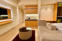 ARMERIA STAY, Lucknow