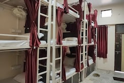 5 star AC dormitory, Jabalpur