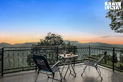 StayVista at Gulposh Villa, Solan
