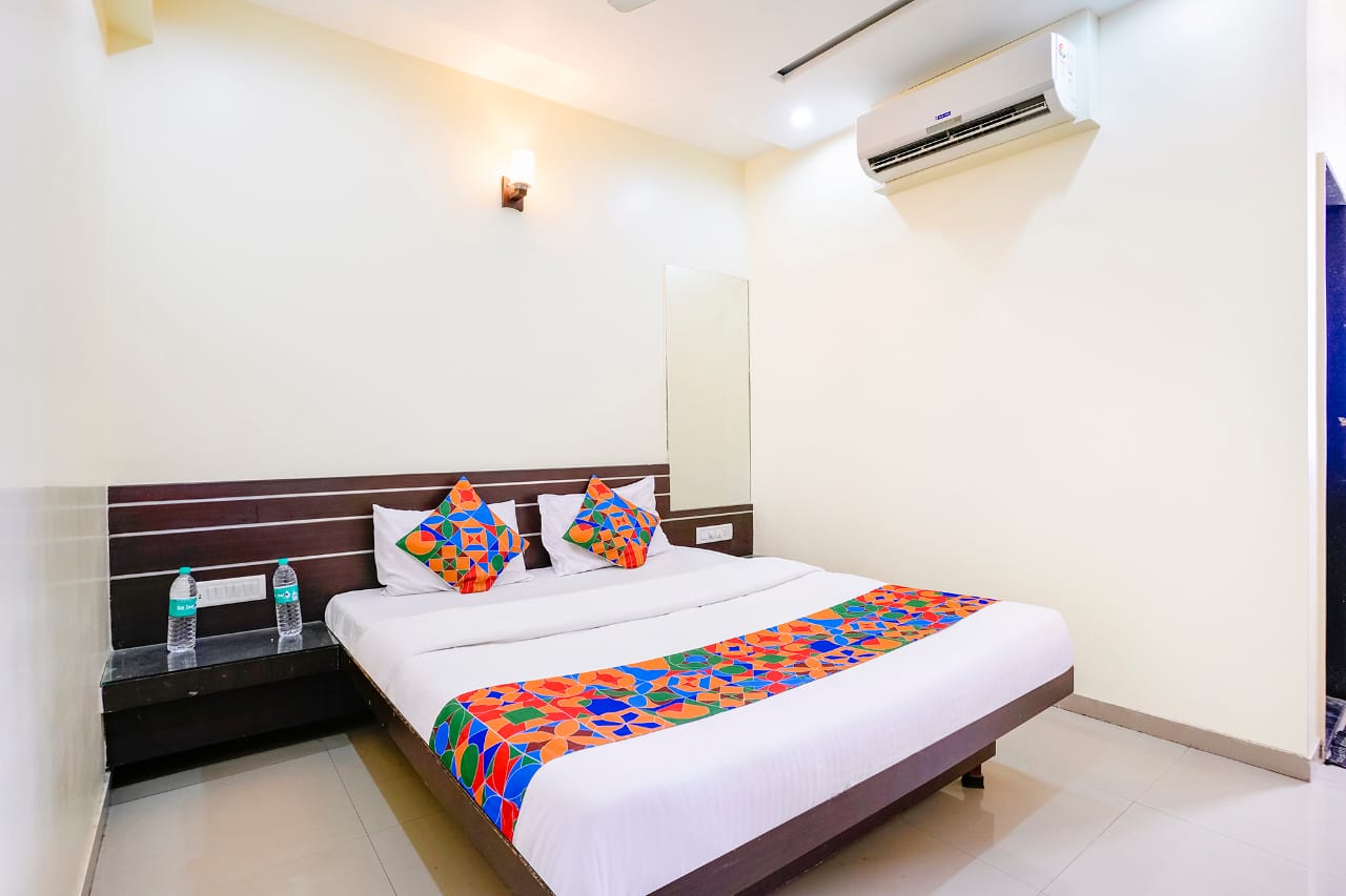 HOTEL SAI GOVIND 5