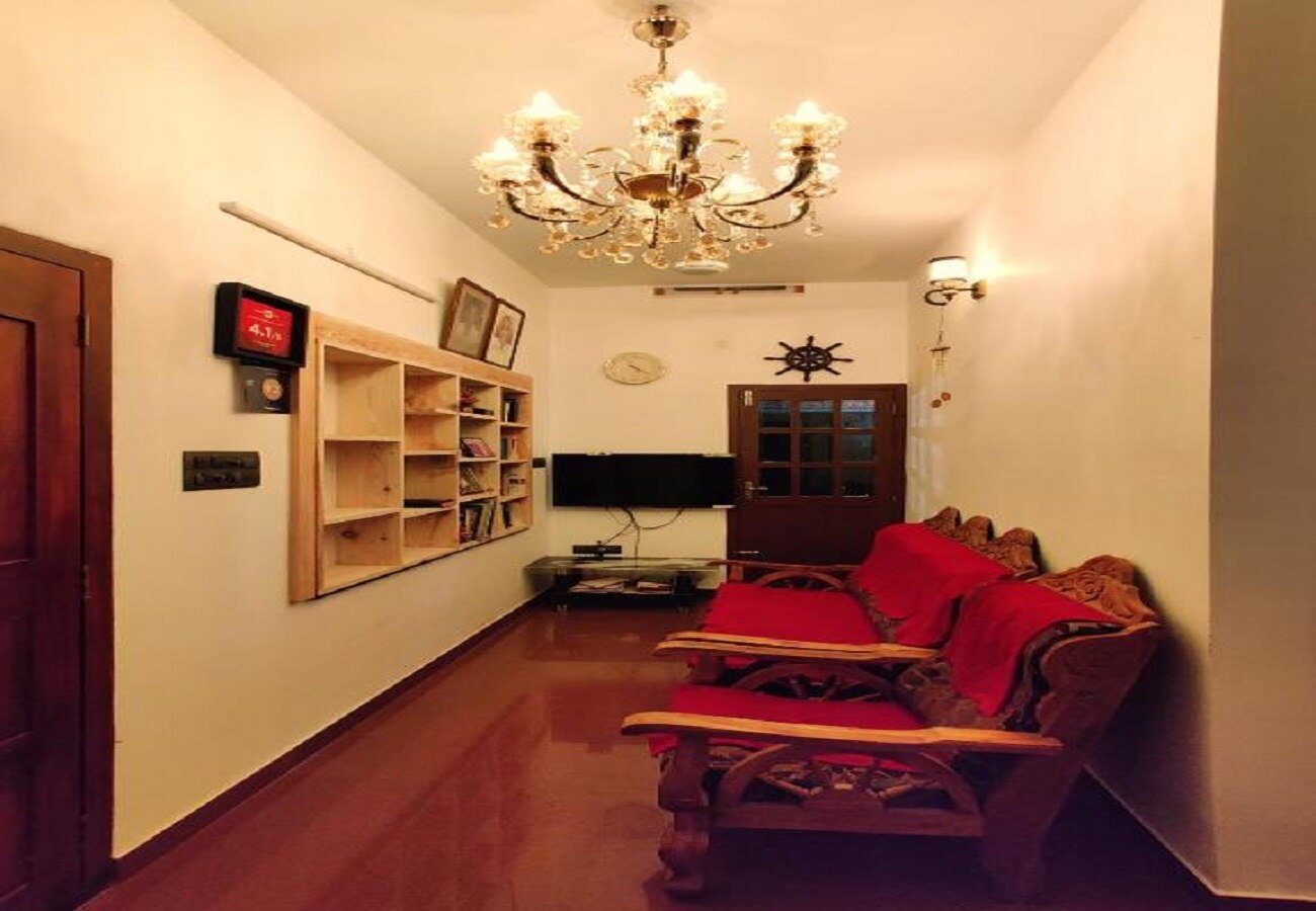 Calvins Homestay - Tap to explore photos