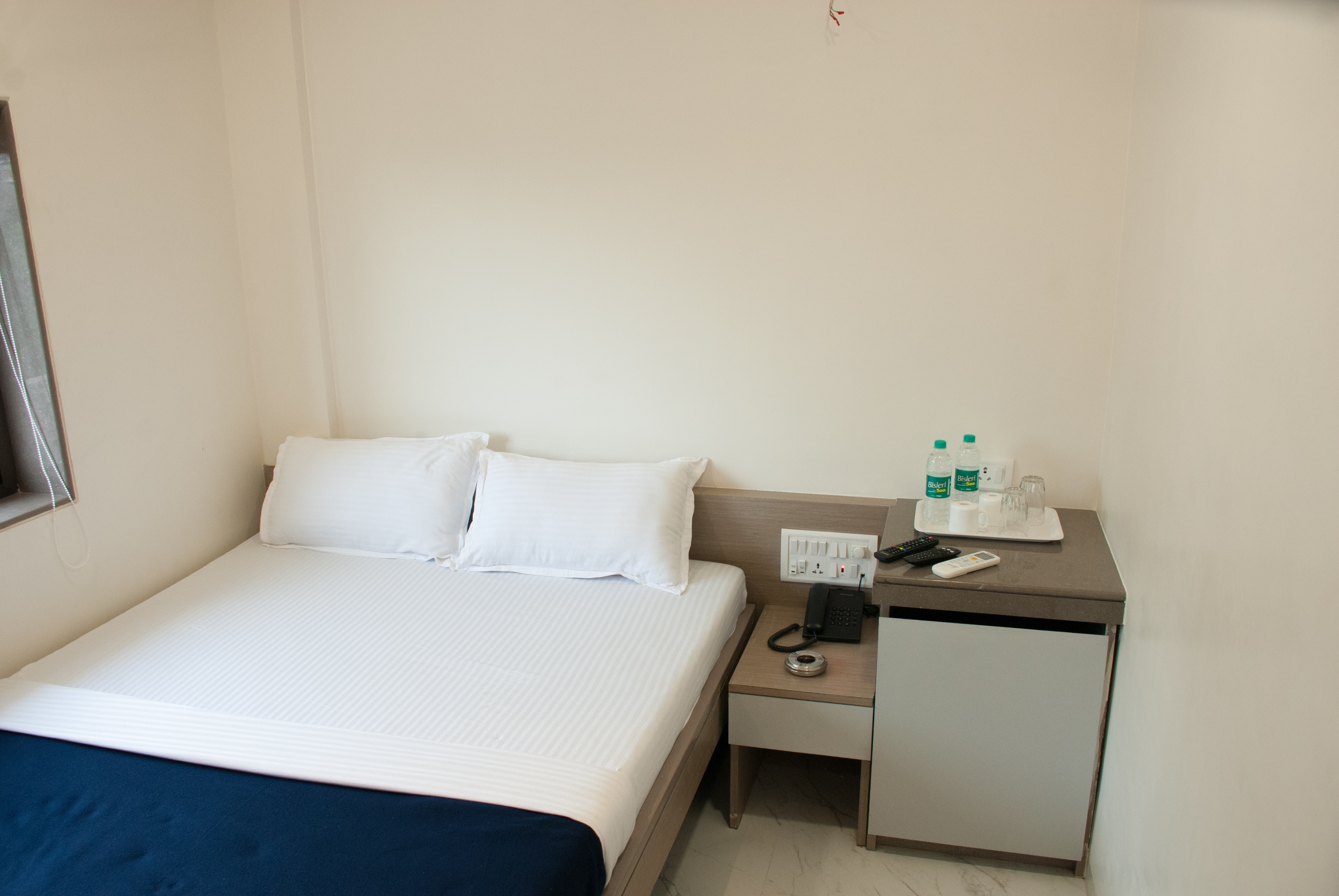 City Hotel 3