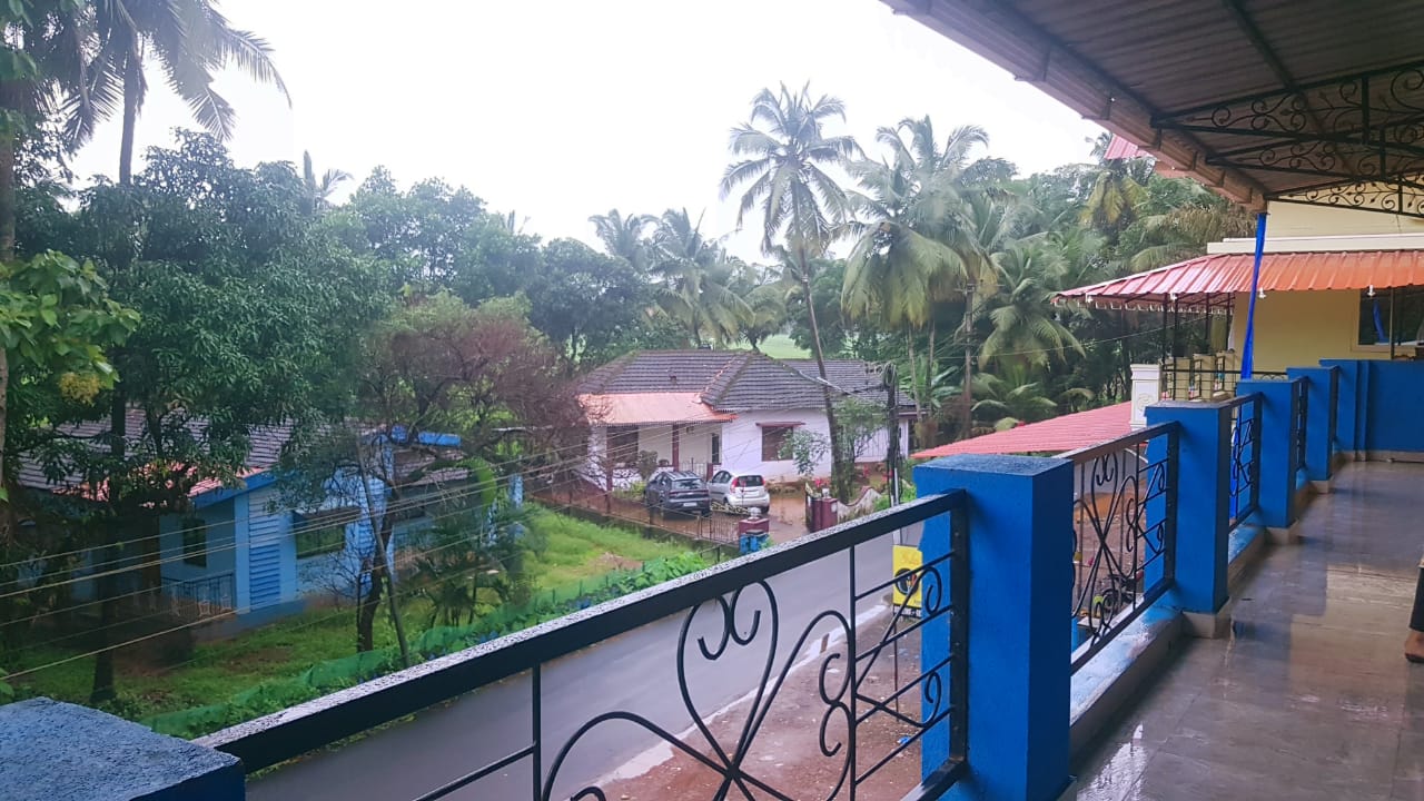 Godwill Kimo Guest House - Tap to explore photos