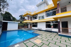capricornvilla private pool villa chembrapeak view, Wayanad